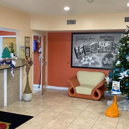 Super 8 By Wyndham Daytona Beach Exterior foto