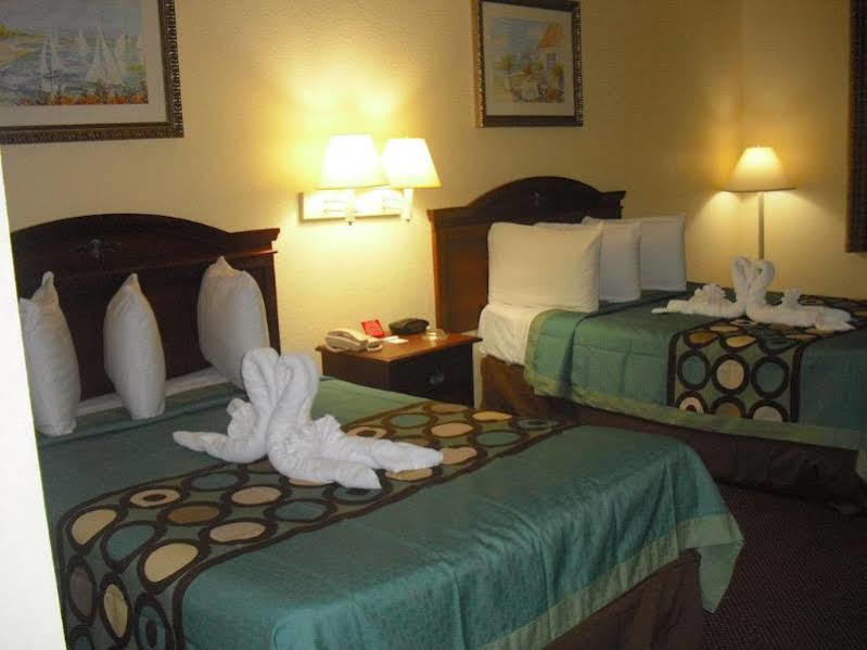 Super 8 By Wyndham Daytona Beach Exterior foto